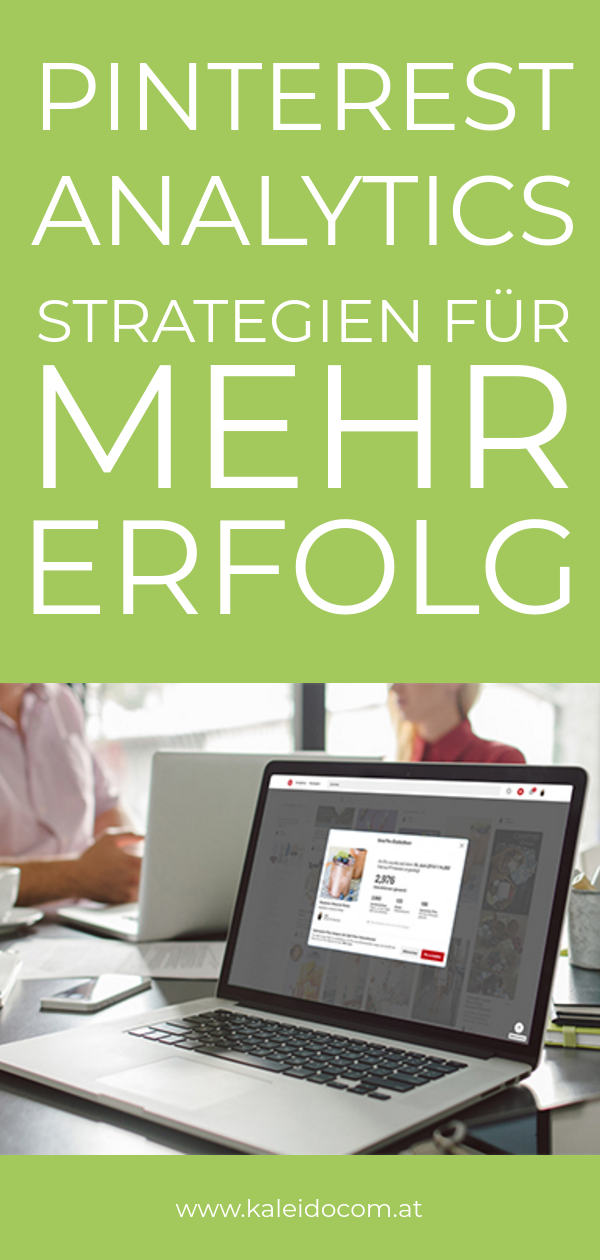 Laptop mit Pinterest Analytics